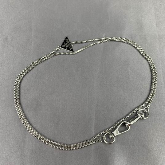 Prada necklace 05lyh22